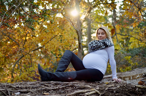 Maternity Photography | Autumn Maternity Session | Sayen Gardens | Ashley Halas Photography LLC Hamilton New Jersey Photographer
