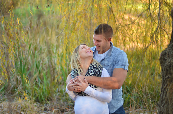 Maternity Photography | Autumn Maternity Session | Sayen Gardens | Ashley Halas Photography LLC Hamilton New Jersey Photographer