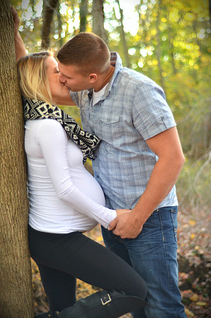 Maternity Photography | Autumn Maternity Session | Sayen Gardens | Ashley Halas Photography LLC Hamilton New Jersey Photographer