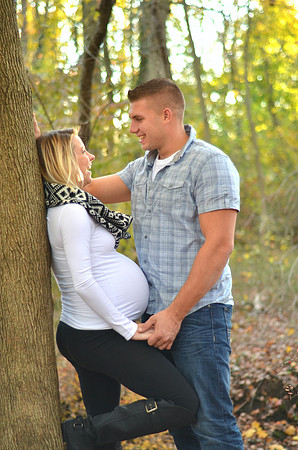 Maternity Photography | Autumn Maternity Session | Sayen Gardens | Ashley Halas Photography LLC Hamilton New Jersey Photographer