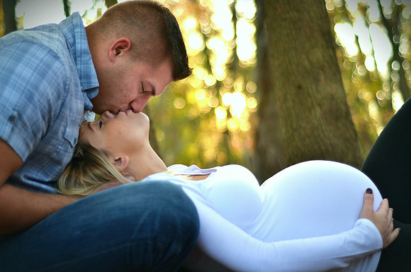 Maternity Photography | Autumn Maternity Session | Sayen Gardens | Ashley Halas Photography LLC Hamilton New Jersey Photographer