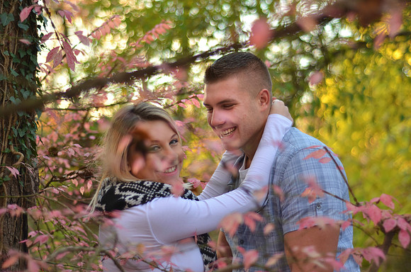 Maternity Photography | Autumn Maternity Session | Sayen Gardens | Ashley Halas Photography LLC Hamilton New Jersey Photographer