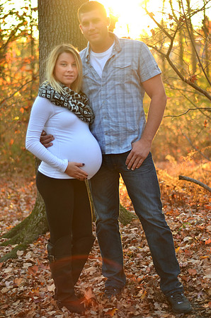 Maternity Photography | Autumn Maternity Session | Sayen Gardens | Ashley Halas Photography LLC Hamilton New Jersey Photographer