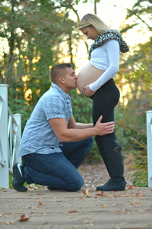 Maternity Photography | Autumn Maternity Session | Sayen Gardens | Ashley Halas Photography LLC Hamilton New Jersey Photographer