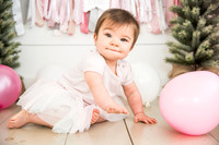 1st Birthday Cake Smash: Hailey