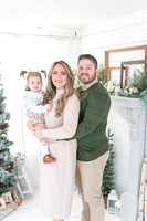 Holiday Studio Micro: Pullen