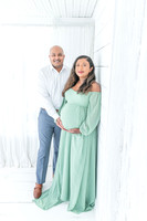 Maternity: Lisa & Richie